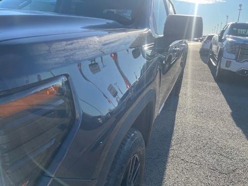 Used 2022 GMC Sierra 1500 Elevation image 5