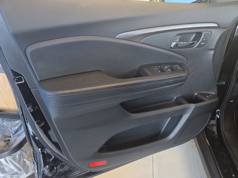 Certified 2019 Honda Passport EX-L image 17