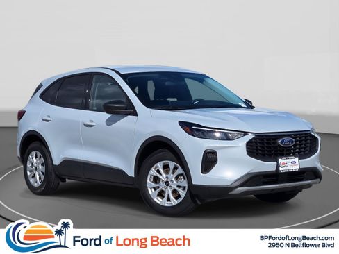 Used 2025 Ford Escape Active w/ Tech Pack #1 image 1