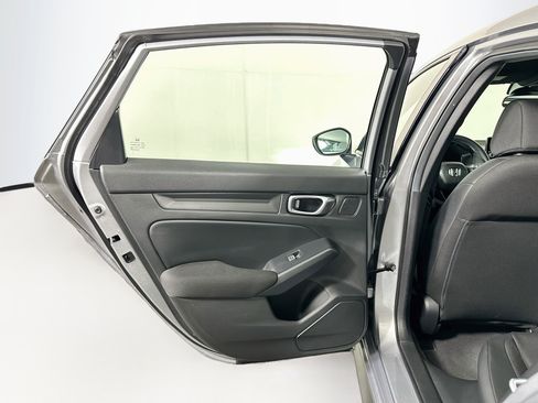 Used 2025 Honda Civic Sport image 25
