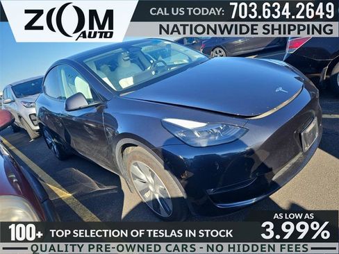Used 2024 Tesla Model Y Long Range image 1