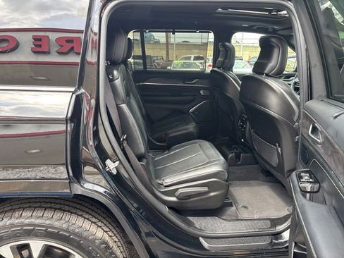 Used 2022 Jeep Grand Cherokee L Overland w/ Luxury Tech Group IV image 64