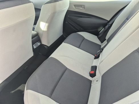 Used 2024 Toyota Corolla LE image 12