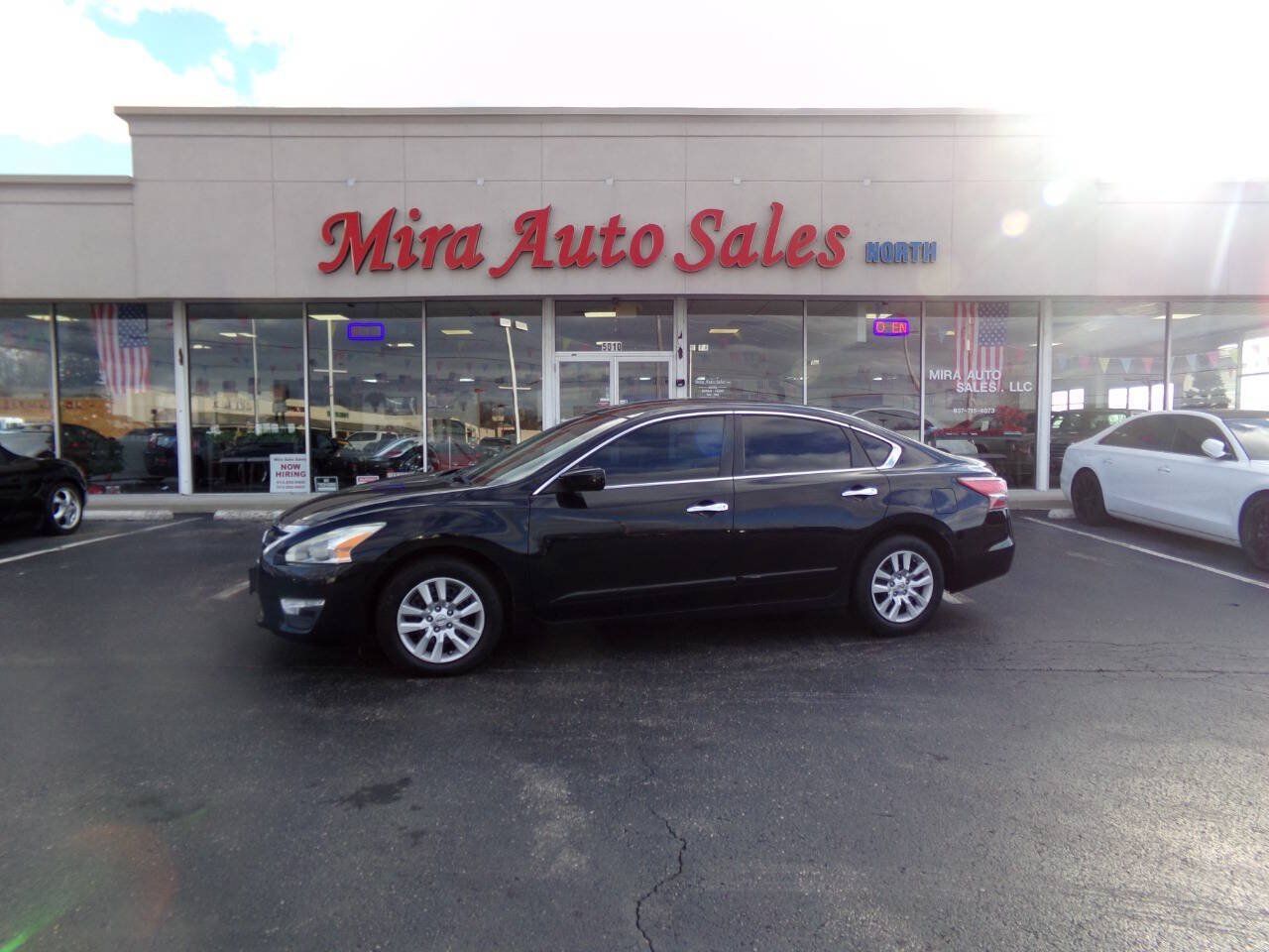 Used 2013 Nissan Altima 2.5 S FWD image 1