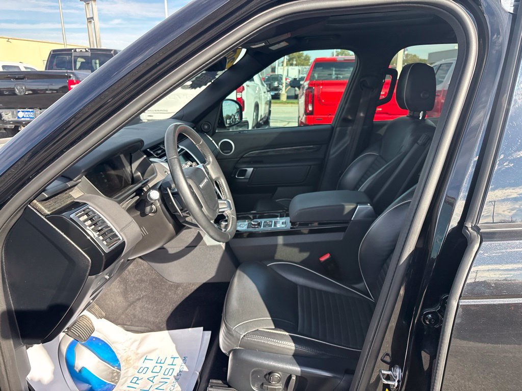 Used 2020 Land Rover Discovery HSE AWD/4WD image 14