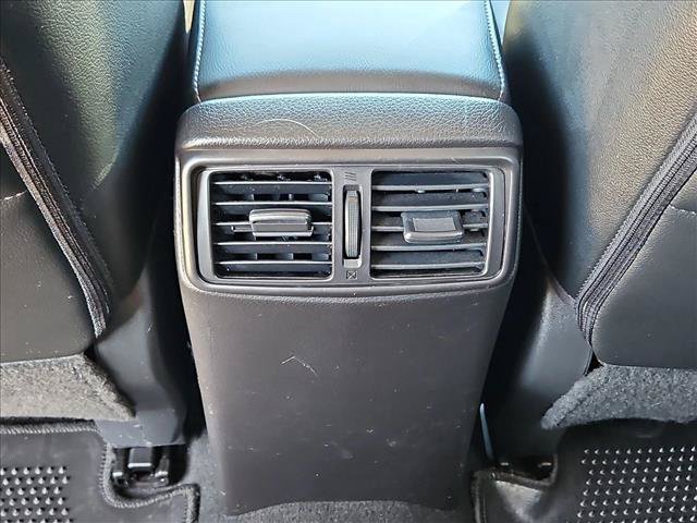 Used 2016 Nissan Rogue SL w/ SL Premium Package AWD/4WD image 18