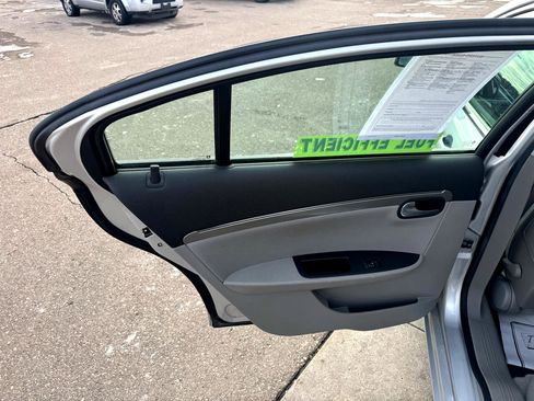 Used 2009 Saturn Aura XE image 13