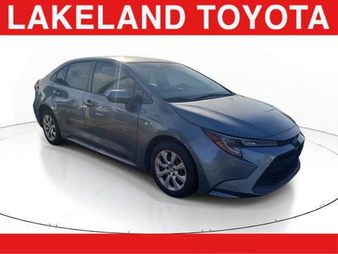 Used 2022 Toyota Corolla LE FWD image 1