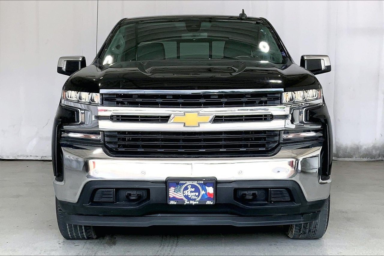Used 2020 Chevrolet Silverado 1500 LT w/ Texas Edition RWD image 3