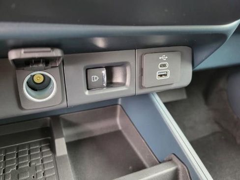 New 2025 Ford Maverick Lobo image 30