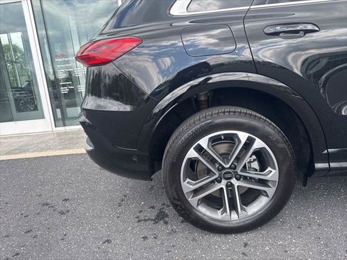 Certified 2025 Audi Q5 Premium w/ Premium Plus AWD/4WD image 5