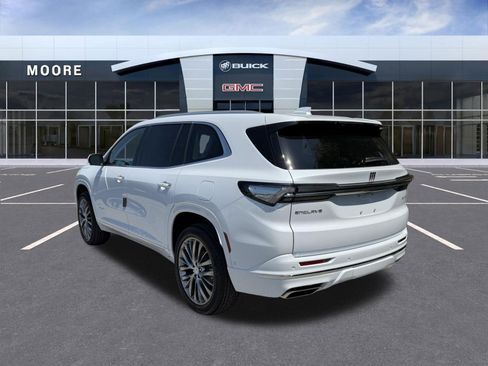 Used 2026 Buick Enclave Avenir w/ Super Cruise Package FWD image 7