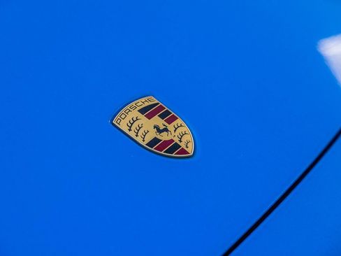 Certified 2024 Porsche 911 Carrera S RWD image 29