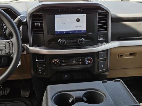 Used 2023 Ford F150 XLT image 28