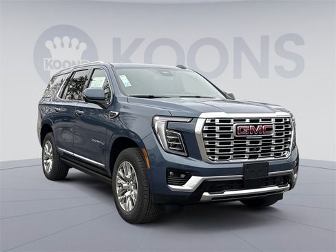 New 2026 GMC Yukon Denali w/ Sun & Power Step Package image 10