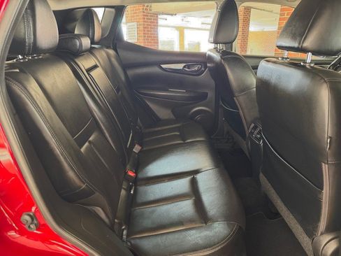 Used 2018 Nissan Rogue Sport SL AWD/4WD image 27