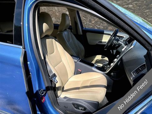 Used 2015 Volvo XC60 T6 Platinum AWD/4WD image 7