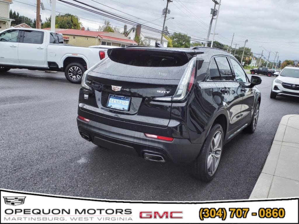 Used 2019 Cadillac XT4 Sport w/ Driver Assist Package AWD/4WD image 4