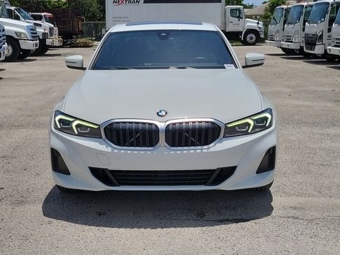 Used 2023 BMW 330i Sedan w/ Premium Package RWD image 8