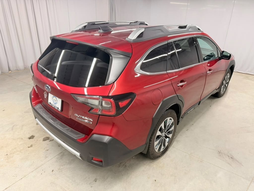 Used 2024 Subaru Outback Touring XT AWD/4WD image 15