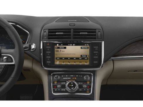 Used 2020 Lincoln Continental FWD image 10