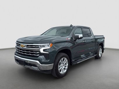 Used 2025 Chevrolet Silverado 1500 LTZ w/ LTZ Premium Package