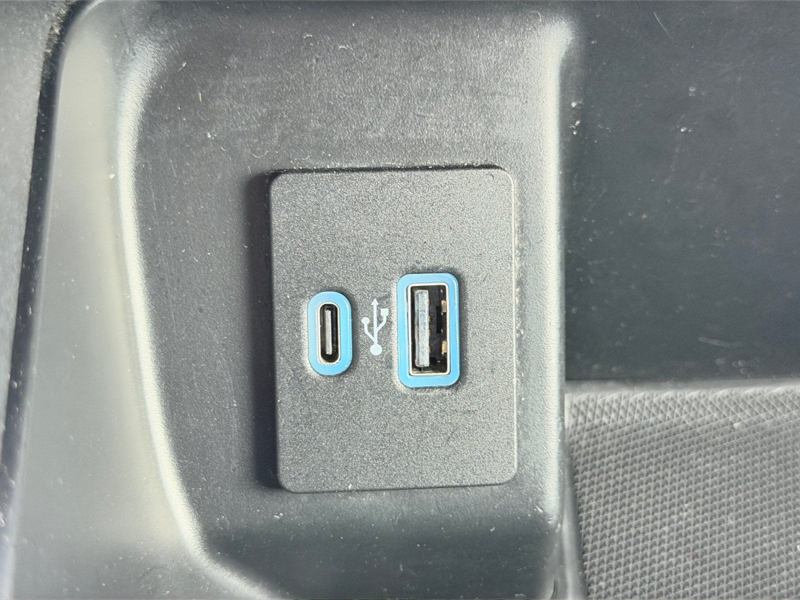Used 2021 Ford F150 XLT w/ Equipment Group 302A High RWD image 16