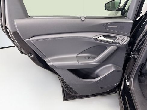 New 2025 Audi Q6 e-tron Premium Plus image 26