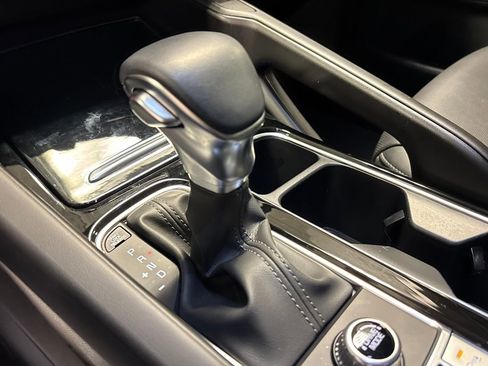 Used 2025 Kia Telluride S image 41