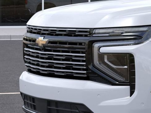 New 2026 Chevrolet Suburban High Country AWD/4WD image 13