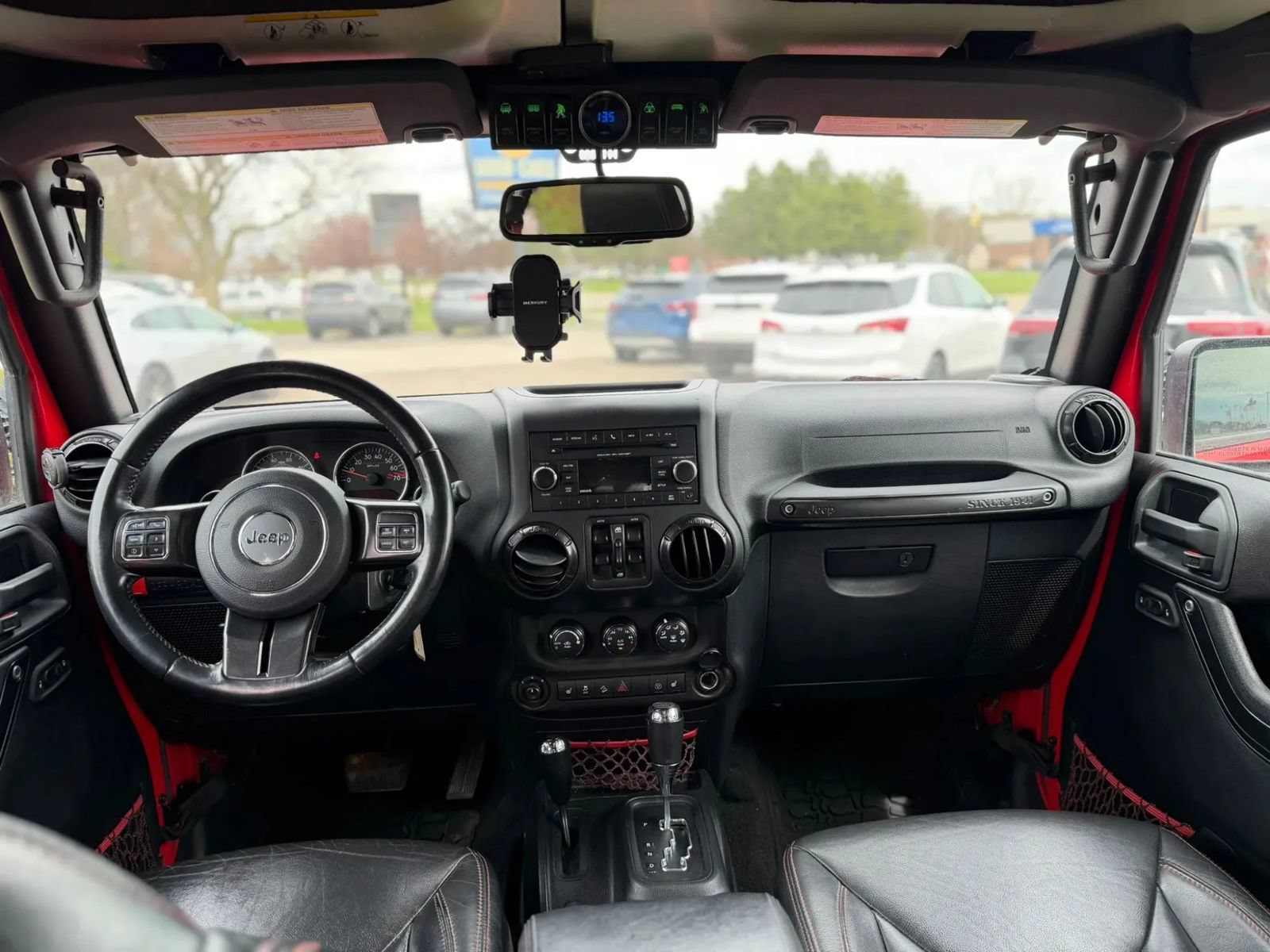 Used 2018 Jeep Wrangler Unlimited Rubicon AWD/4WD image 10