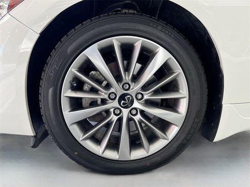 Used 2023 INFINITI Q50 Luxe w/ Cargo Package image 31