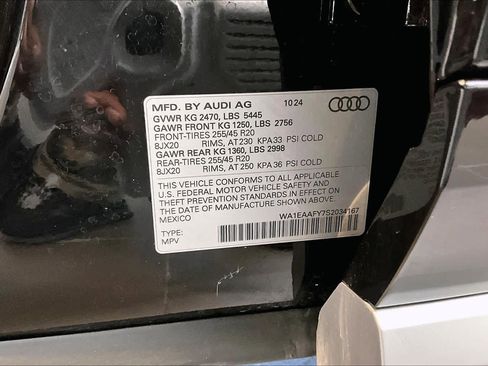 Certified 2025 Audi Q5 2.0T Premium Plus w/ Premium Plus Package image 34