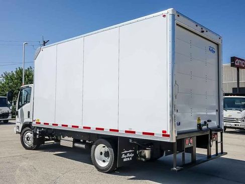 New 2025 Chevrolet Low Cab Forward RWD image 5
