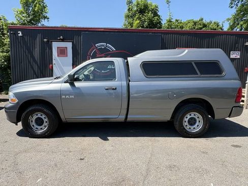 Used 2009 Dodge Ram 1500 Truck ST w/ ST Popular Equipment Group AWD/4WD image 3