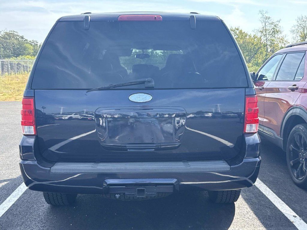 Used 2004 Ford Expedition XLT RWD image 7