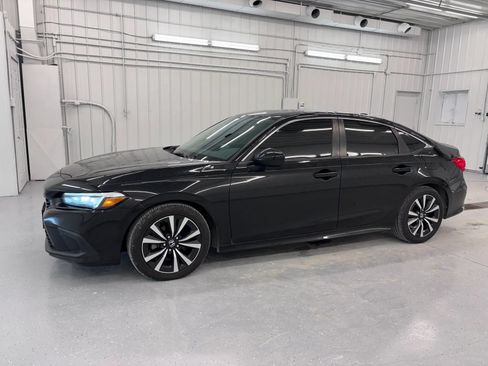 Used 2023 Honda Civic EX image 1