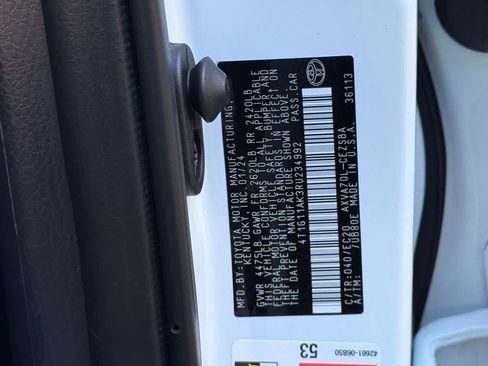 Used 2024 Toyota Camry SE FWD image 22