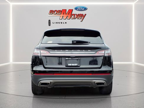 Used 2023 Lincoln Nautilus Reserve w/ Monochromatic Package AWD/4WD image 5