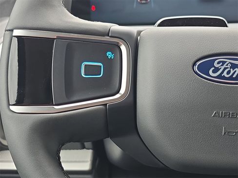 New 2026 Ford Expedition Max Active image 18