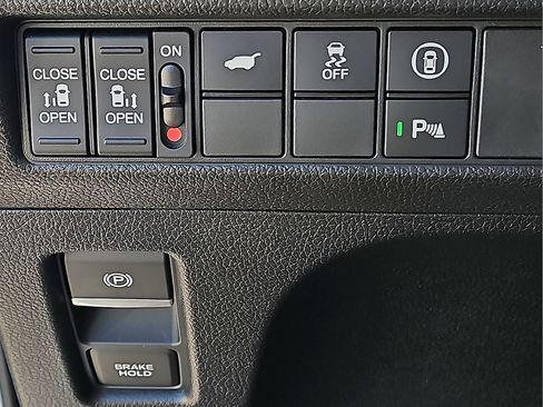 Used 2024 Honda Odyssey Elite image 19