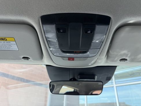 Used 2025 Kia Niro Wind FWD image 25