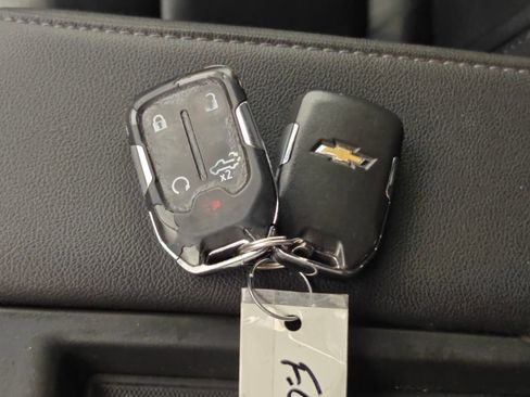 Used 2021 Chevrolet Silverado 1500 LT w/ Z71 Off-Road Package image 12