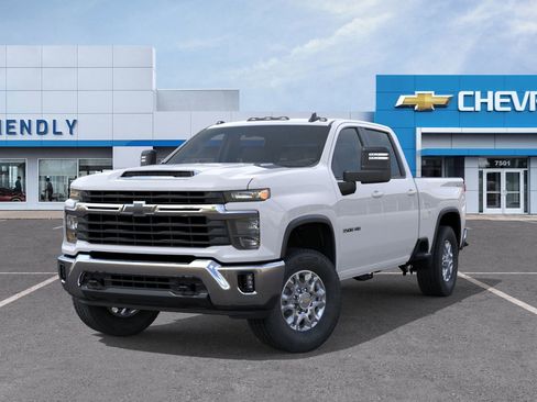 New 2026 Chevrolet Silverado 3500 LT image 16