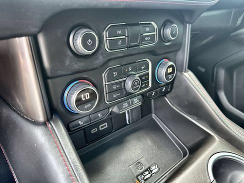 Used 2021 Chevrolet Tahoe RST AWD/4WD image 27