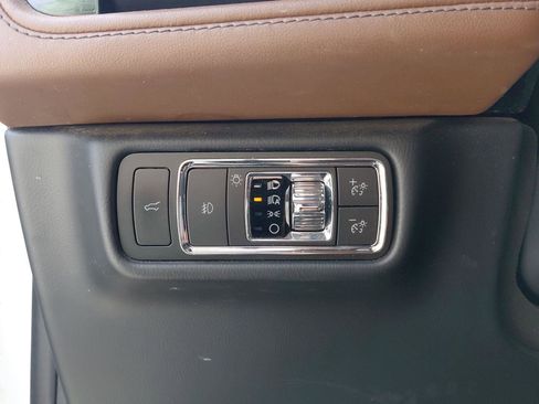 Used 2022 Lincoln Aviator Reserve w/ Equipment Group 201A AWD/4WD image 26