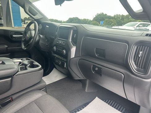 Used 2024 Chevrolet Silverado 1500 Custom RWD image 12