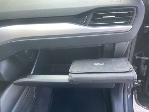 Used 2020 Ford Escape SEL image 44