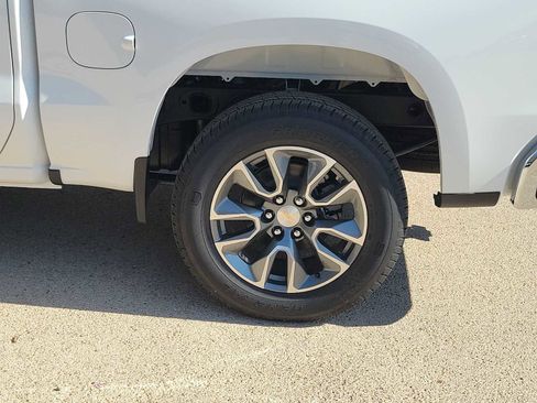 New 2026 Chevrolet Silverado 1500 LT image 16