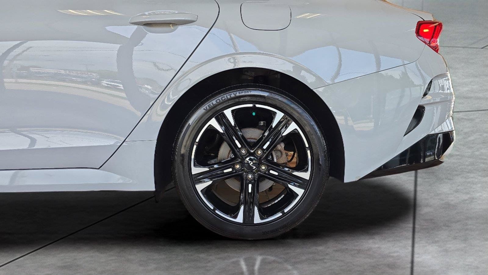 Used 2023 Kia K5 GT-Line FWD image 29